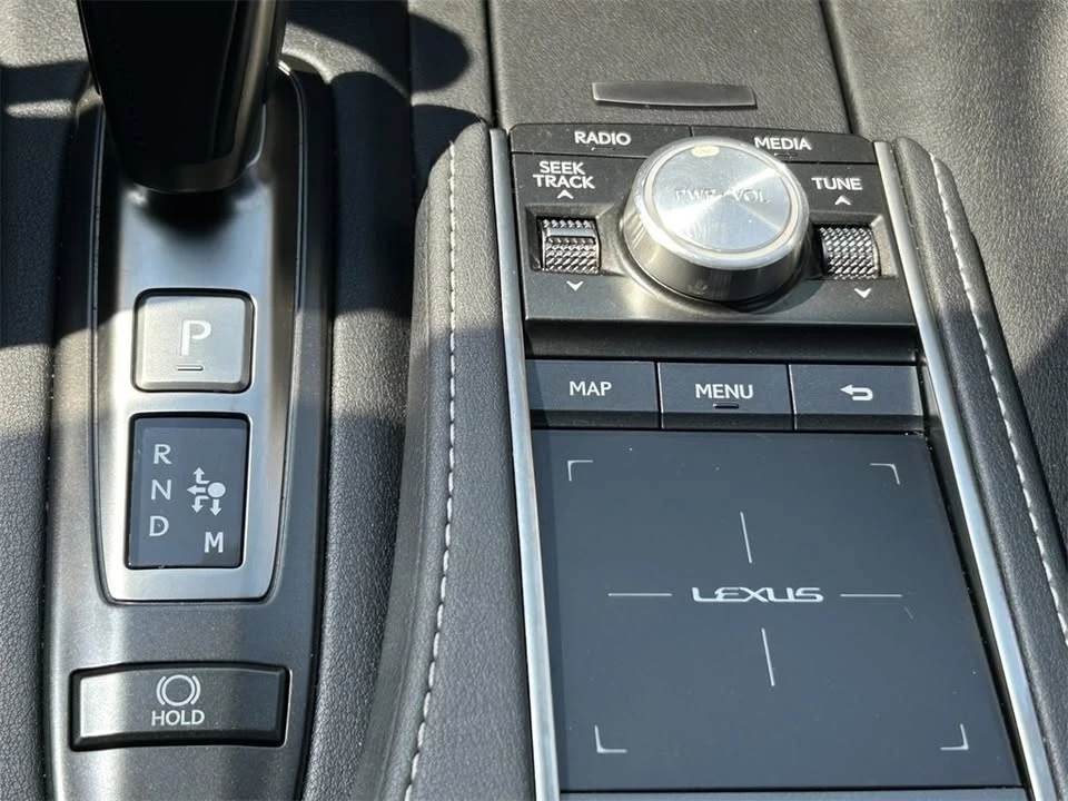2021 Lexus LC - Image 4 of 18
