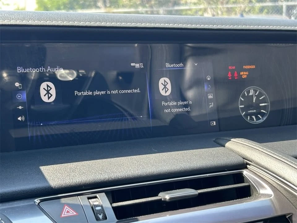 2021 Lexus LC - Image 5 of 18