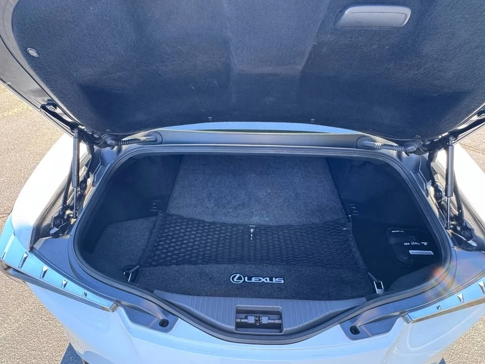 2021 Lexus LC - Image 11 of 20