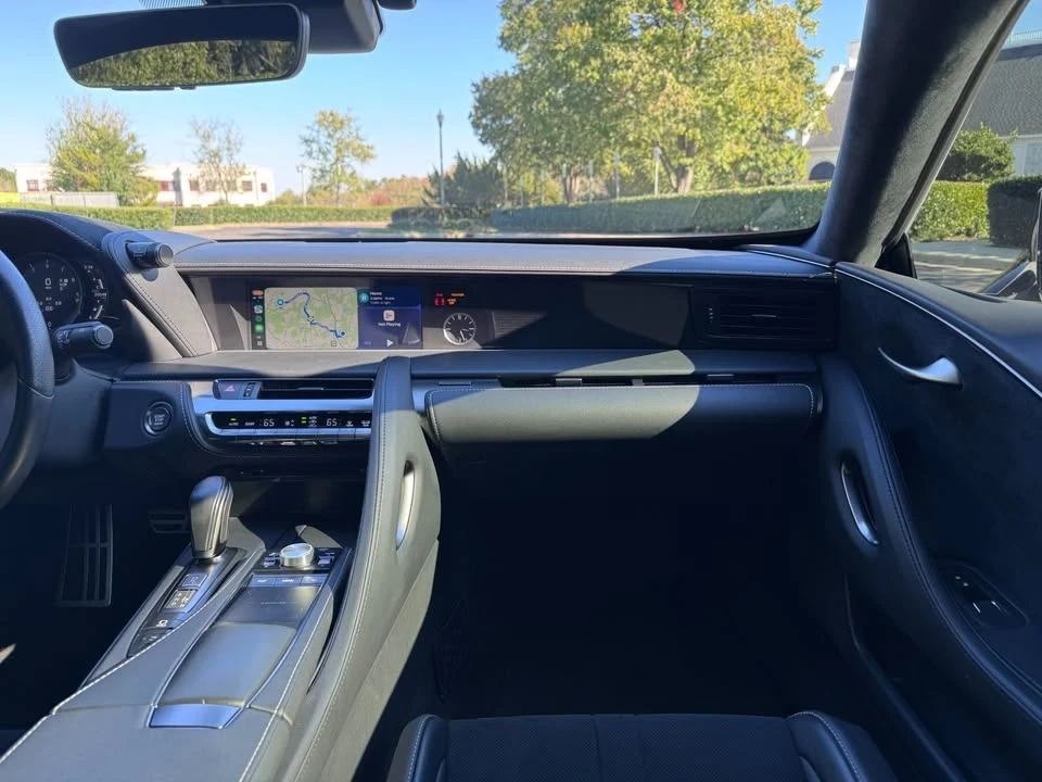 2021 Lexus LC - Image 15 of 20