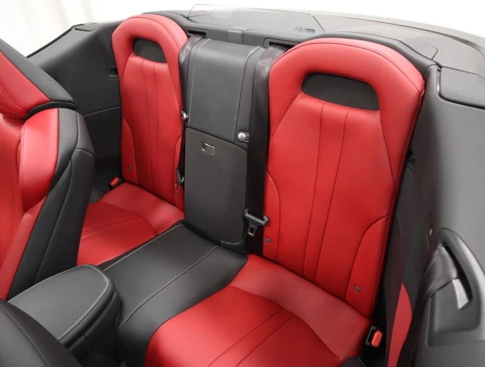 2021 Lexus LC - Image 18 of 18