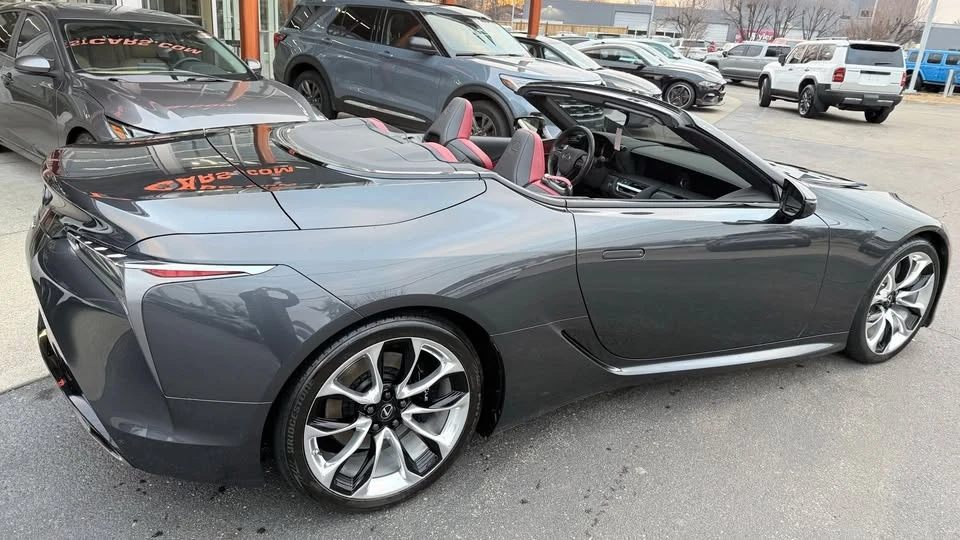 2021 Lexus LC - Image 4 of 20