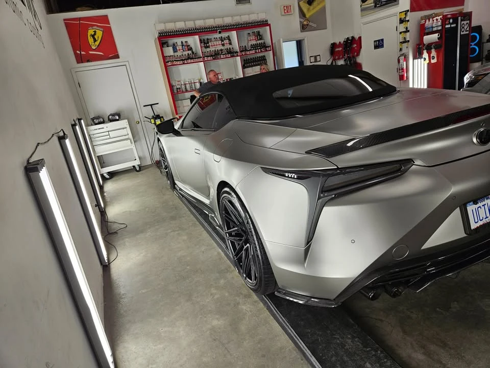 2021 Lexus LC - Image 6 of 15