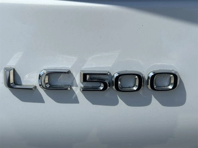 2021 Lexus LC - Image 10 of 20