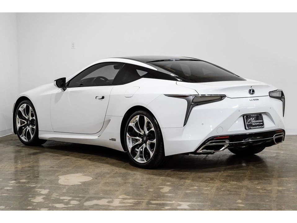 2021 Lexus LC - Image 10 of 20