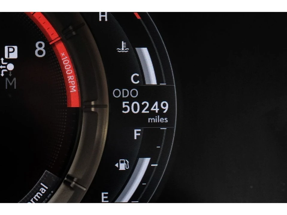 2021 Lexus LC - Image 15 of 20