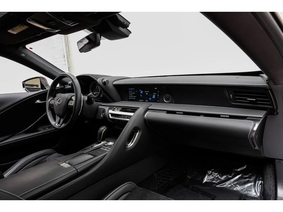 2021 Lexus LC - Image 11 of 20