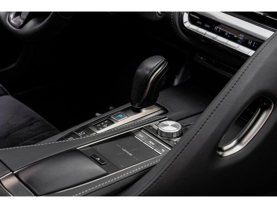 2021 Lexus LC - Image 19 of 20