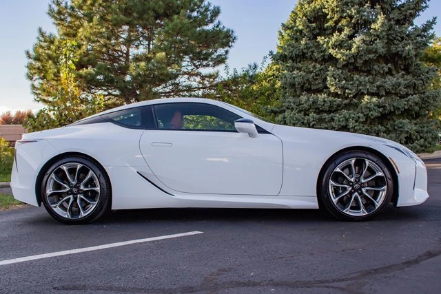 2021 Lexus LC - Image 5 of 15