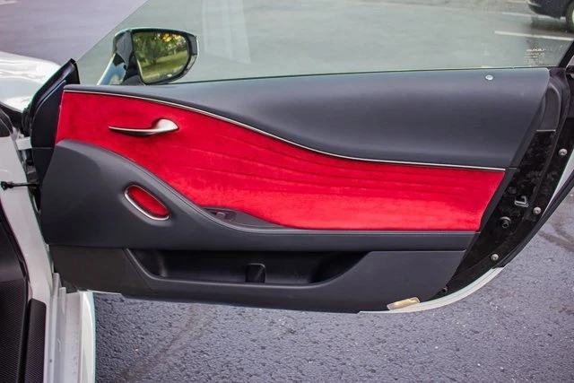 2021 Lexus LC - Image 12 of 15