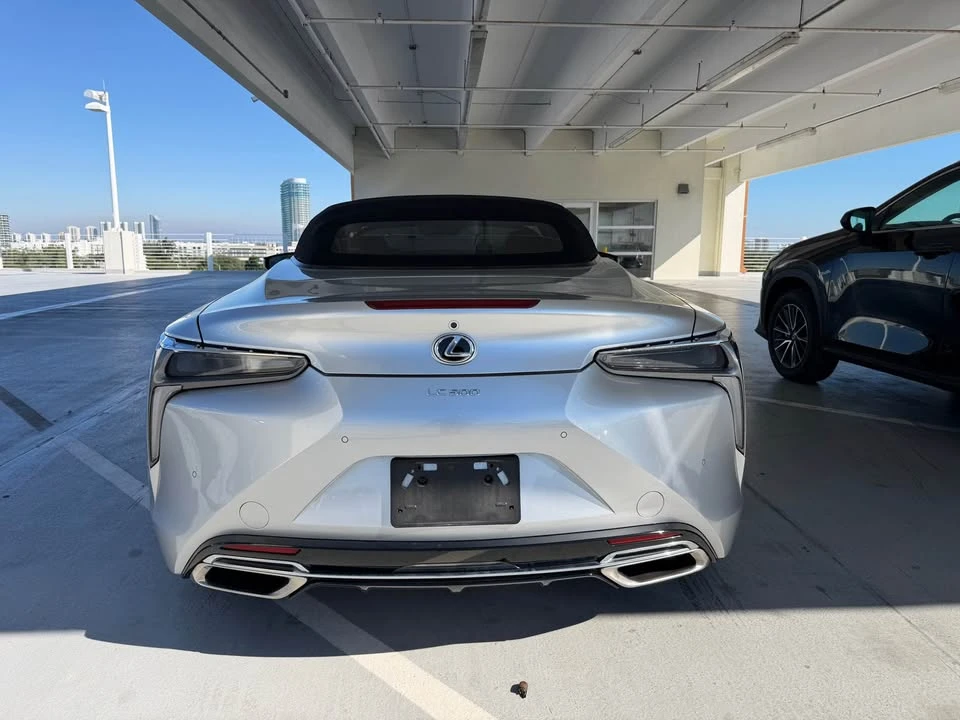 2021 Lexus LC - Image 7 of 13