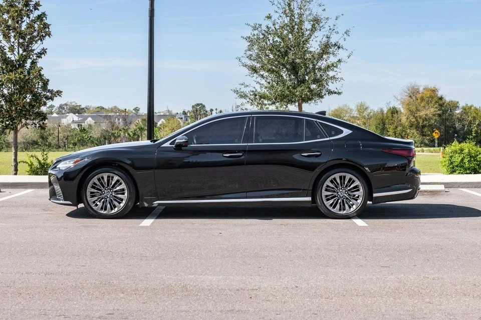 2021 Lexus LS 5th Gen - Image 5 of 7