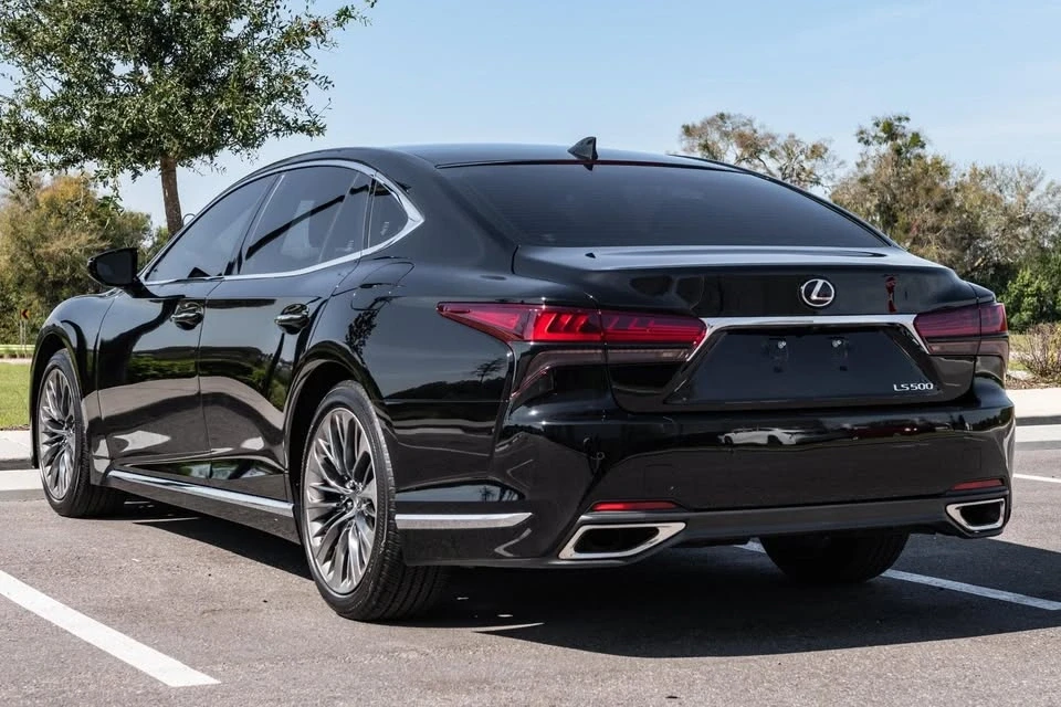 2021 Lexus LS 5th Gen - Image 3 of 7