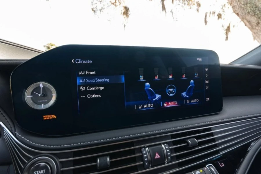 2021 Lexus LS 5th Gen - Image 12 of 15