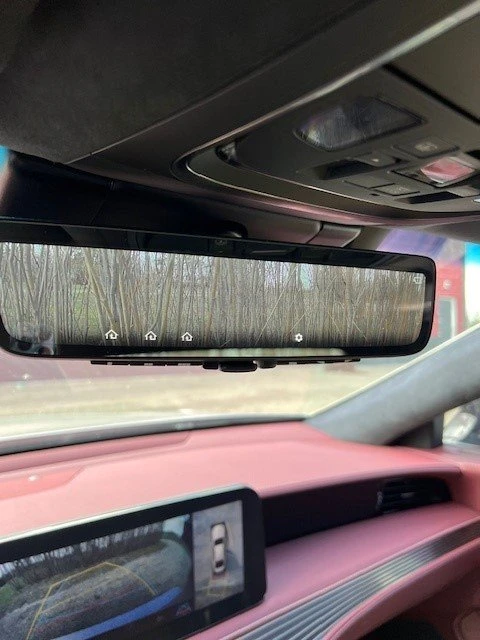 2021 Lexus LS 5th Gen - Image 15 of 20