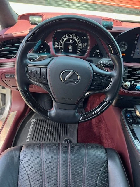 2021 Lexus LS 5th Gen - Image 12 of 20
