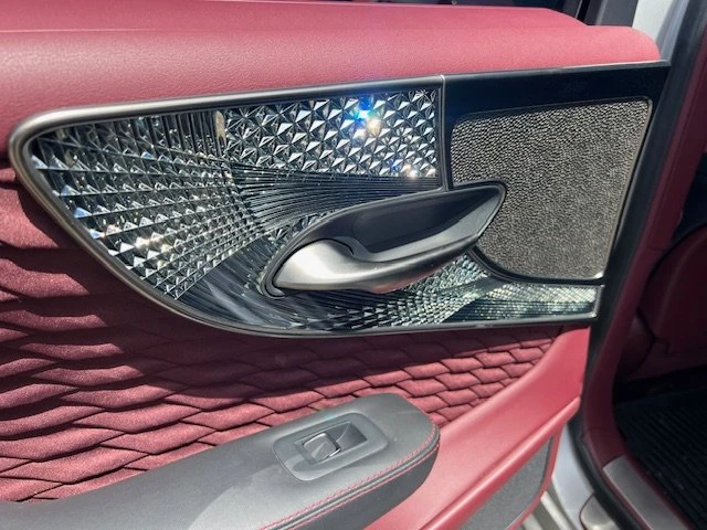 2021 Lexus LS 5th Gen - Image 9 of 20