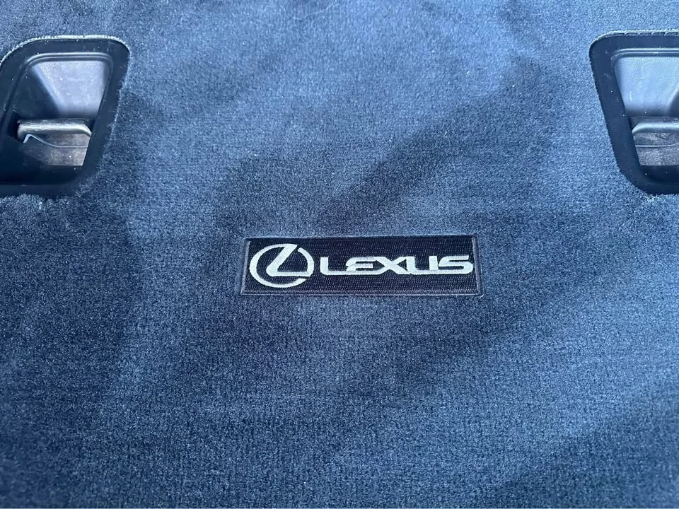 2021 Lexus LX 3rd Gen - Image 18 of 18