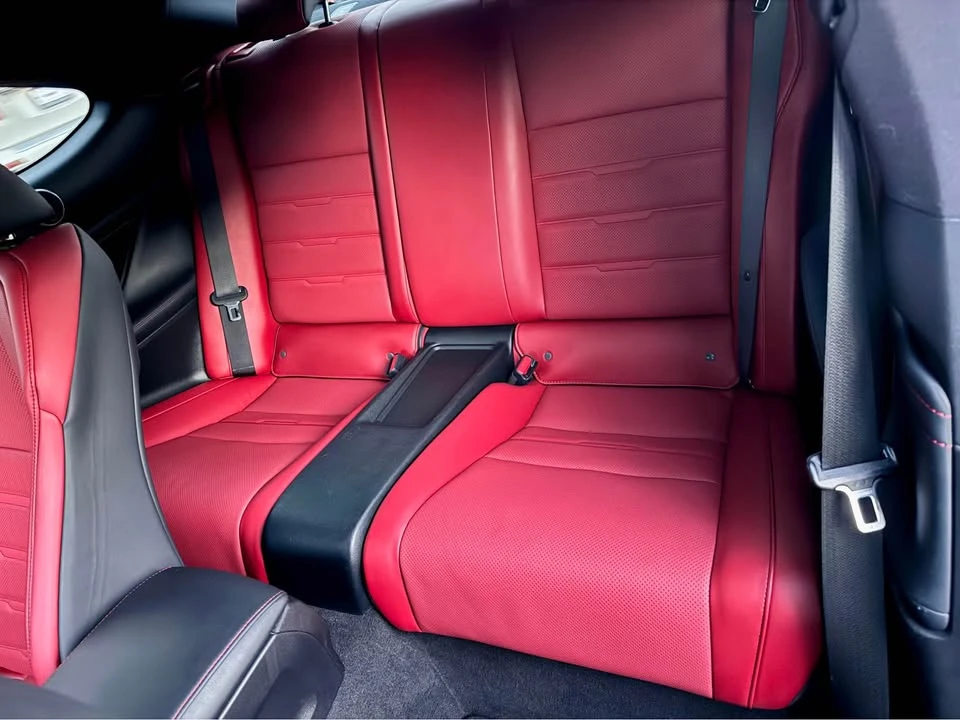 2021 Lexus RC - Image 9 of 20