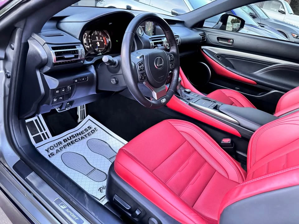 2021 Lexus RC - Image 7 of 20