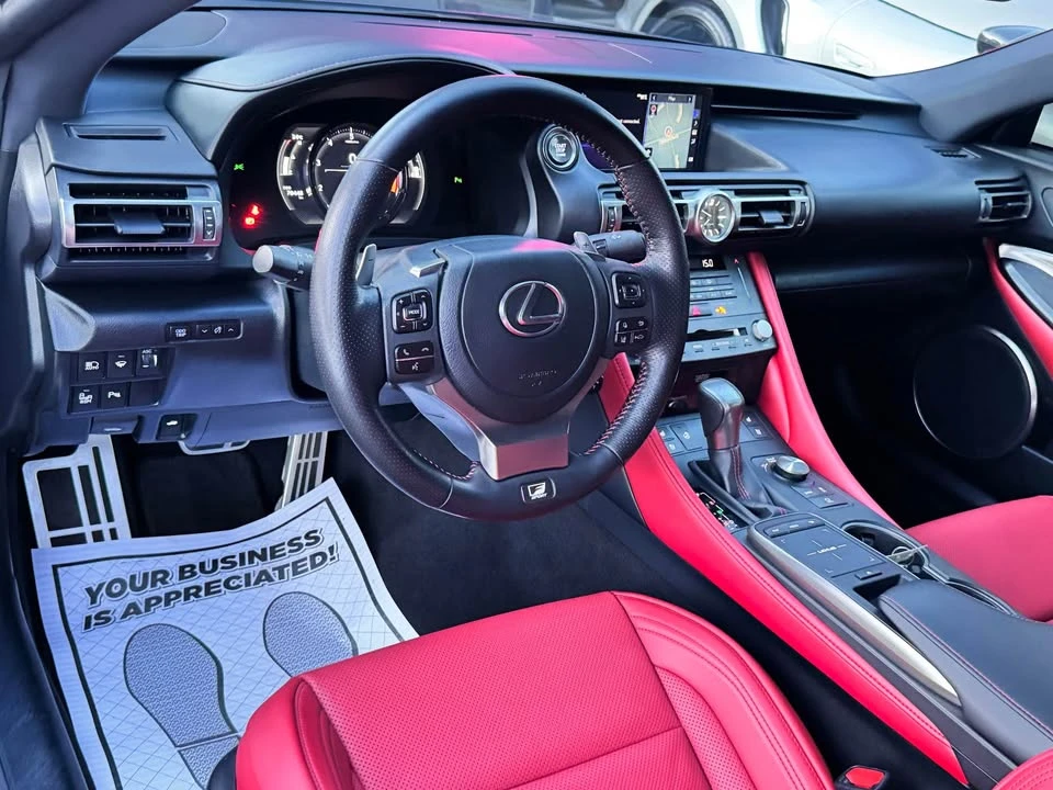 2021 Lexus RC - Image 12 of 20