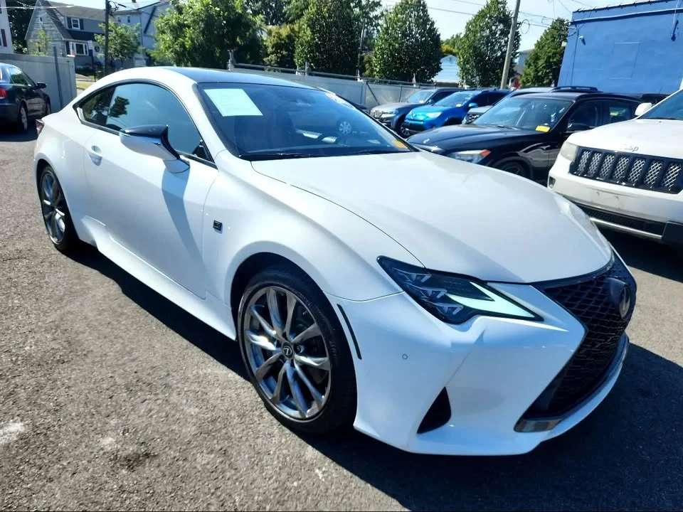 2021 Lexus RC F - Image 3 of 19
