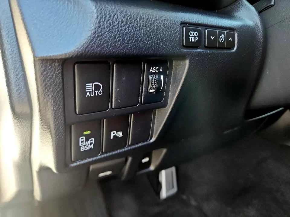 2021 Lexus RC F - Image 10 of 19
