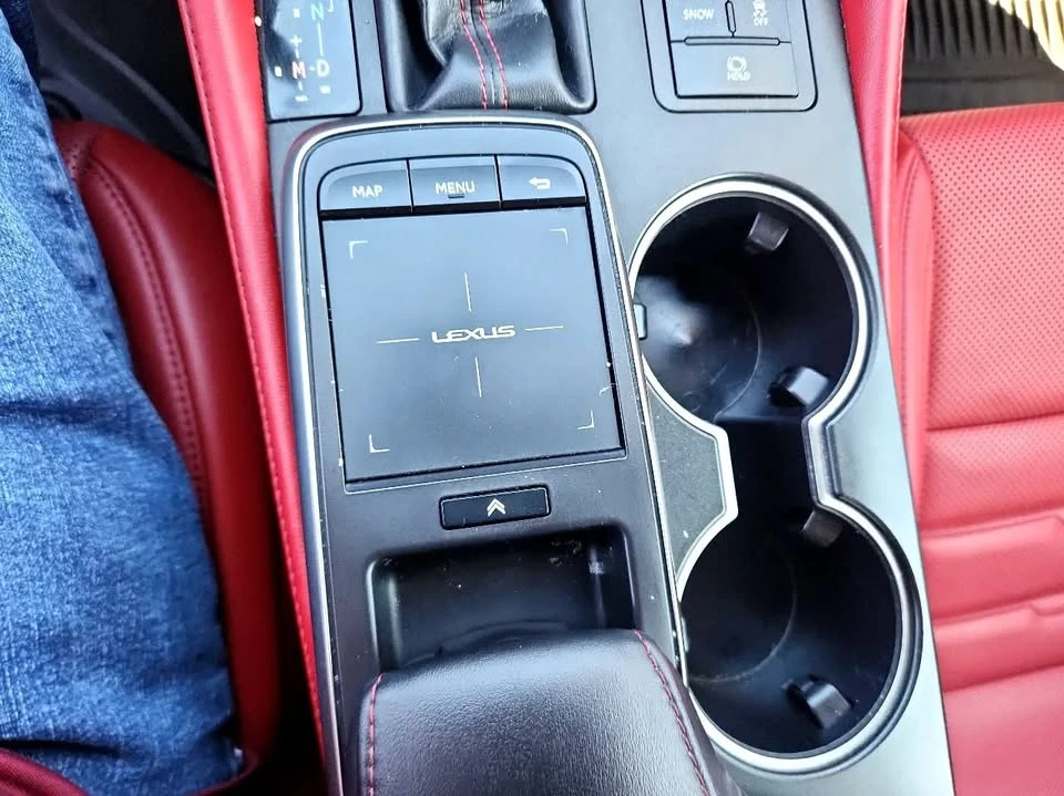 2021 Lexus RC F - Image 16 of 19