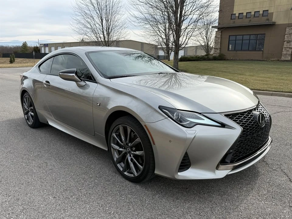 2021 Lexus RC - Image 4 of 20