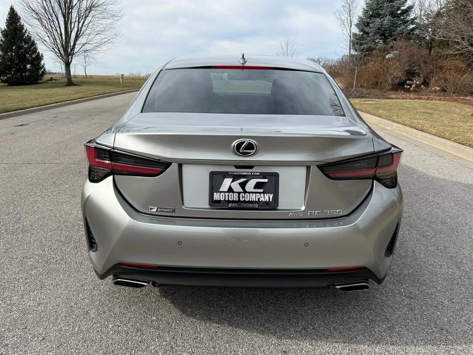 2021 Lexus RC - Image 7 of 20