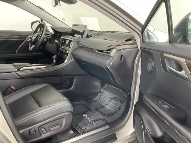 2021 Lexus RX 4th Gen - Image 13 of 18