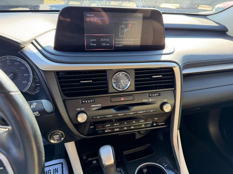 2021 Lexus RX 4th Gen - Image 14 of 19