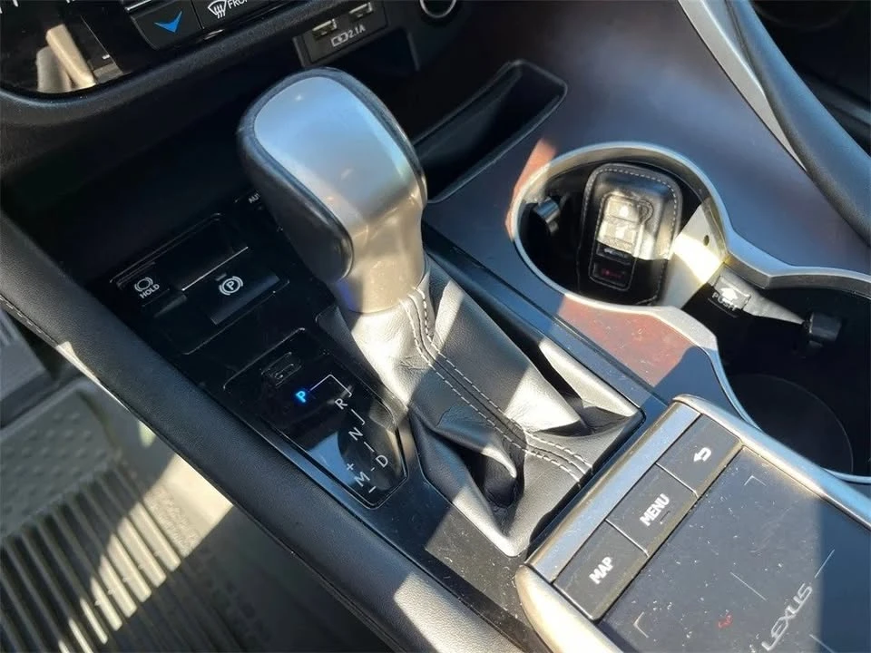 2021 Lexus RX 4th Gen - Image 12 of 14