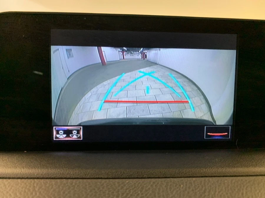 2021 Lexus RX 4th Gen - Image 15 of 18