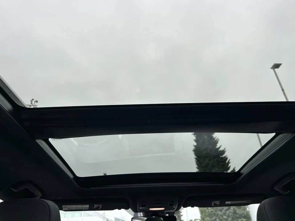 2021 Lexus RX 4th Gen - Image 18 of 20