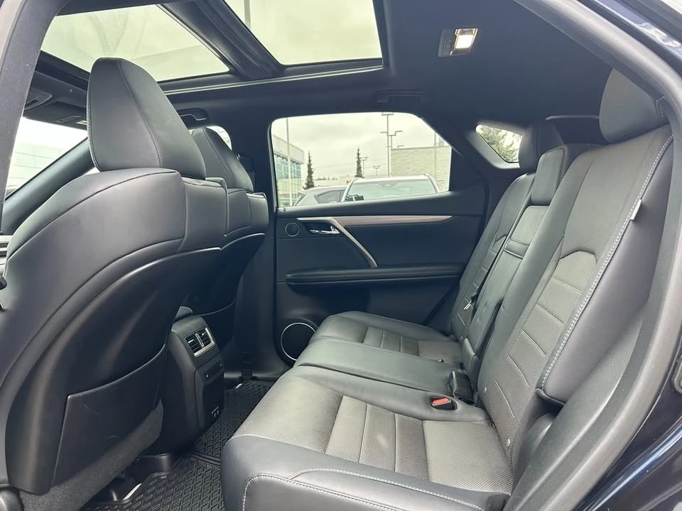 2021 Lexus RX 4th Gen - Image 17 of 20