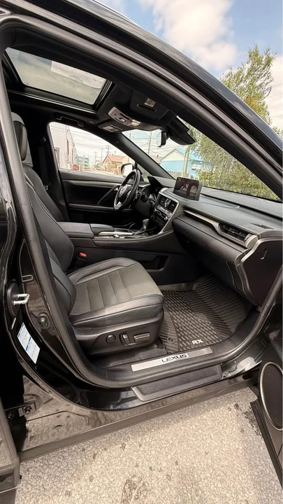 2021 Lexus RX 4th Gen - Image 10 of 18