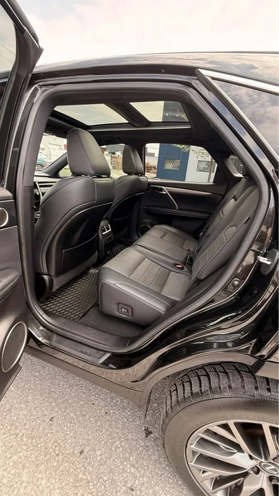 2021 Lexus RX 4th Gen - Image 9 of 18