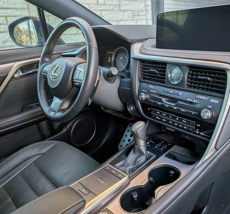 2021 Lexus RX 4th Gen - Image 12 of 15