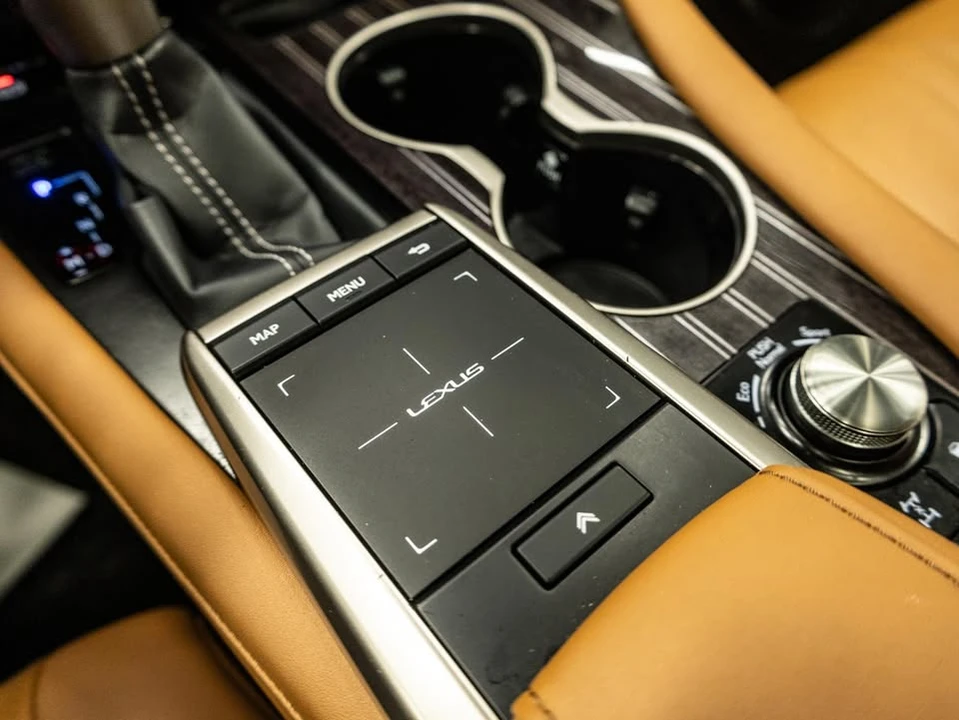 2021 Lexus RX 4th Gen - Image 12 of 17
