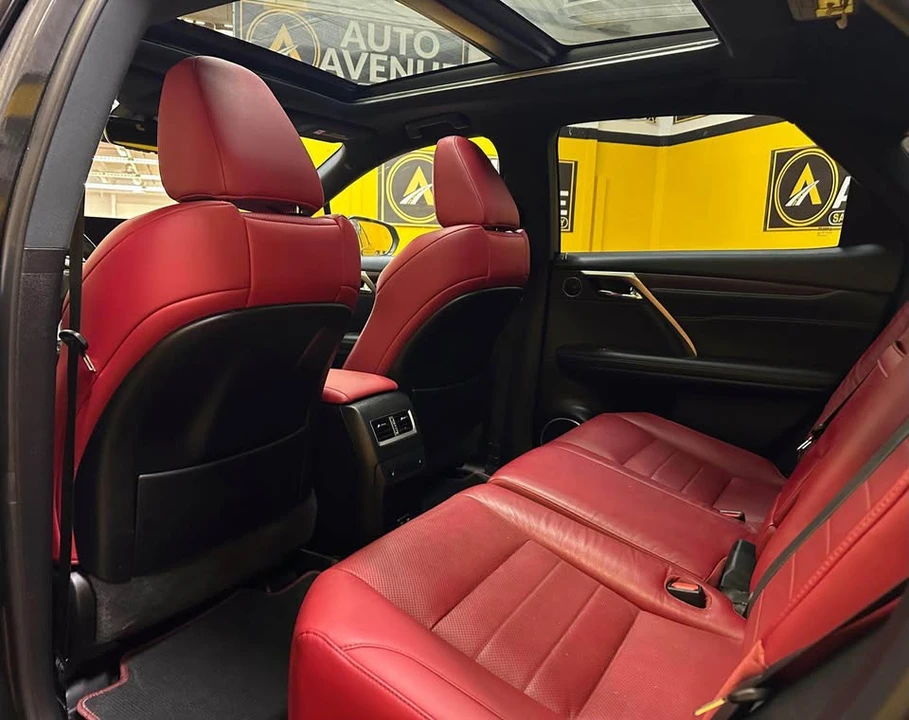 2021 Lexus RX 4th Gen - Image 13 of 18