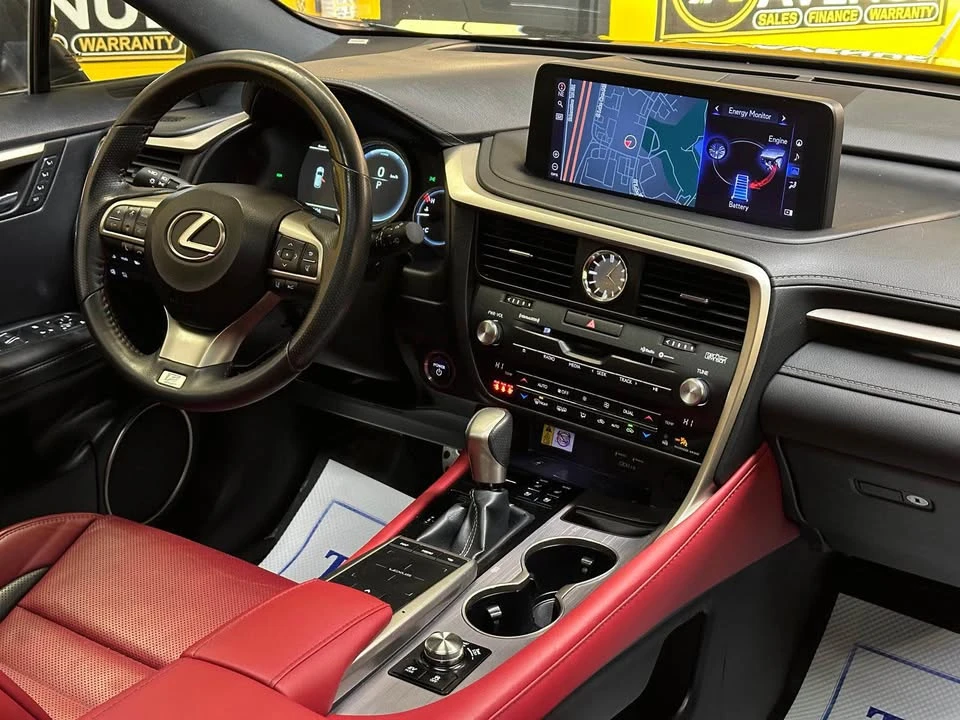 2021 Lexus RX 4th Gen - Image 17 of 18