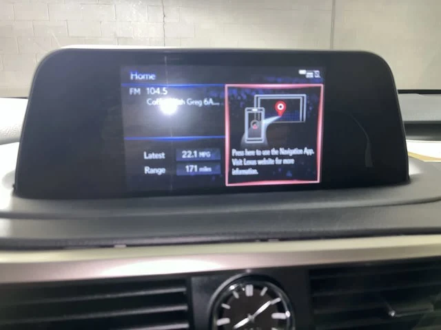 2021 Lexus RX 4th Gen - Image 16 of 18