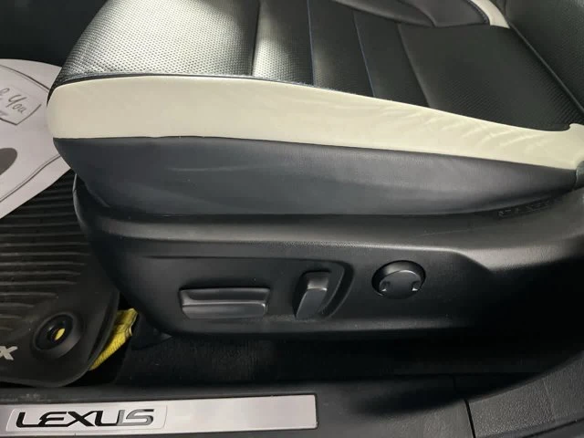 2021 Lexus RX 4th Gen - Image 12 of 18