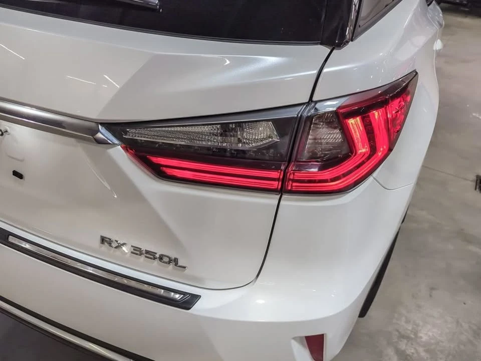 2021 Lexus RX 4th Gen - Image 11 of 20