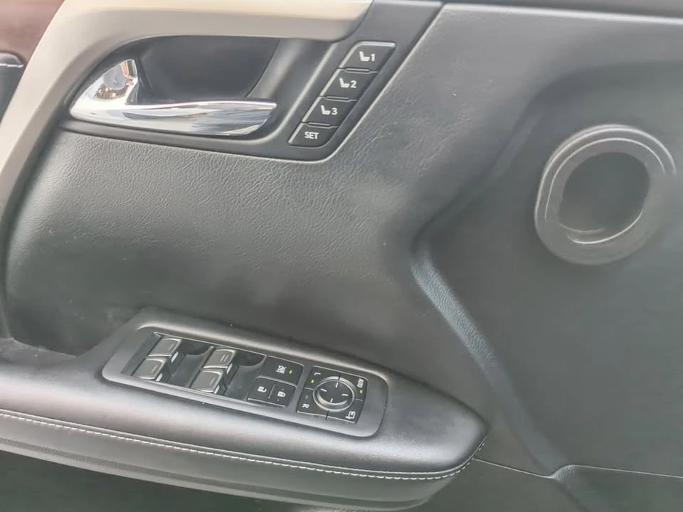 2021 Lexus RX 4th Gen - Image 17 of 20
