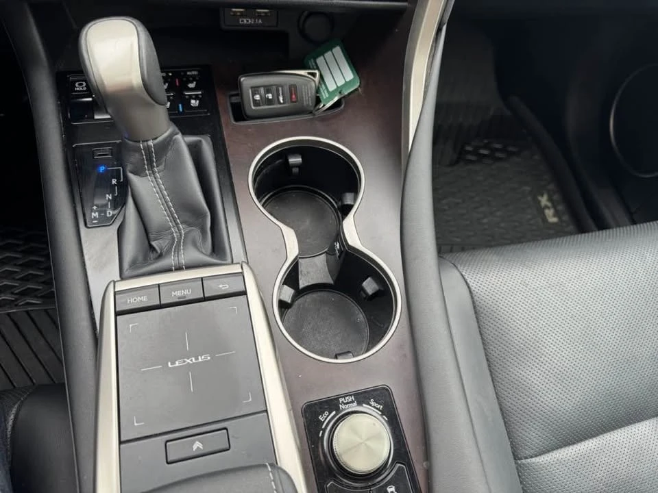 2021 Lexus RX 4th Gen - Image 11 of 17