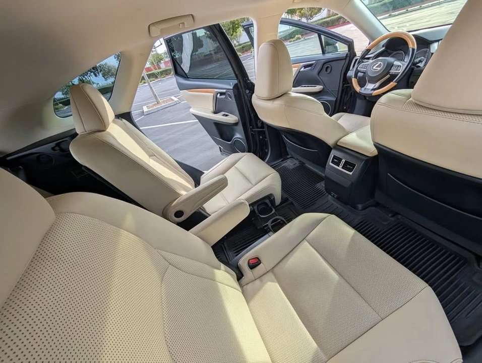 2021 Lexus RX 4th Gen - Image 9 of 20