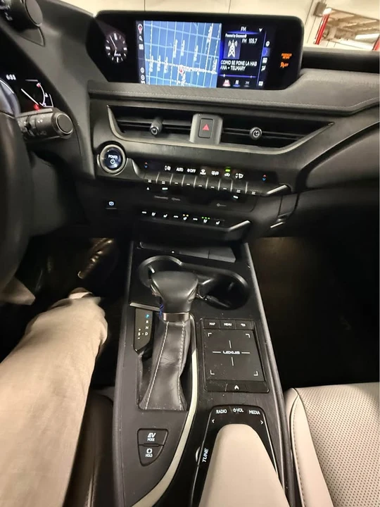 2021 Lexus NX - Image 11 of 12