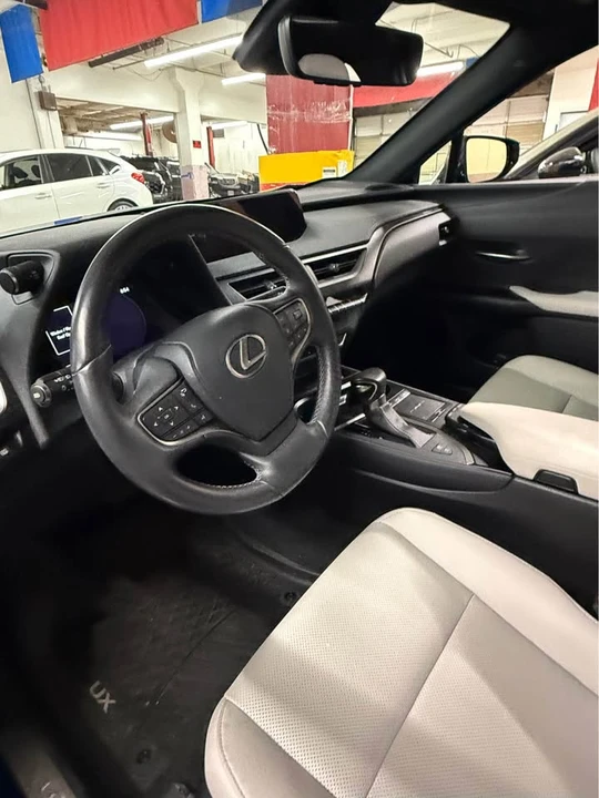 2021 Lexus NX - Image 7 of 12
